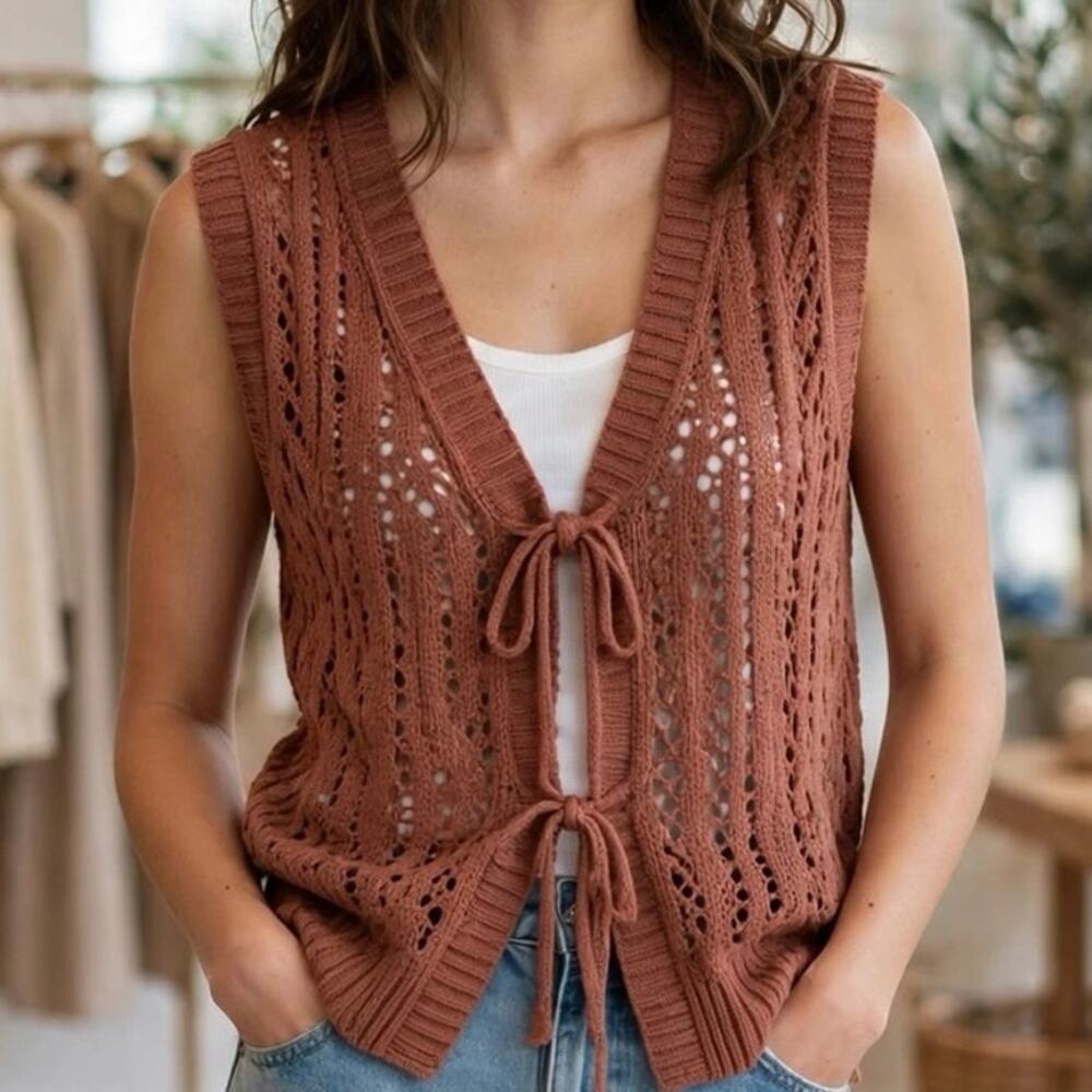 Böhme Joana Open Knit Tie-Front Sweater Vest Marsala Rust Brown Size M NWT